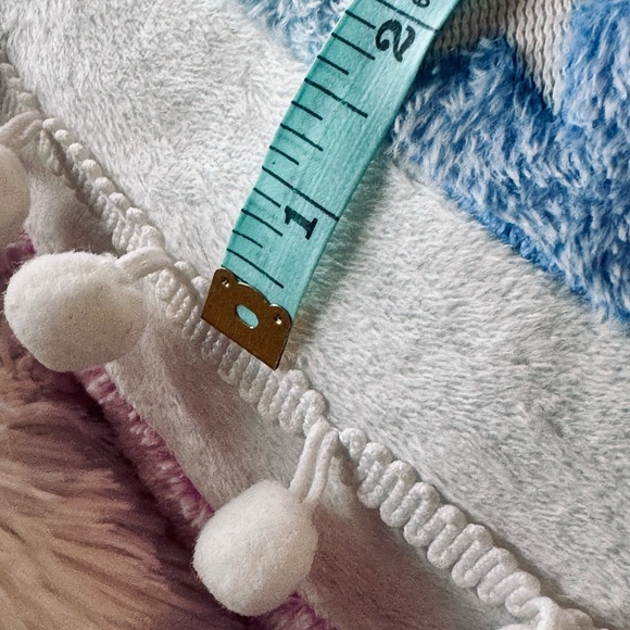 Whimsical 27” Round Cushion Like New - Picture 3 of 6